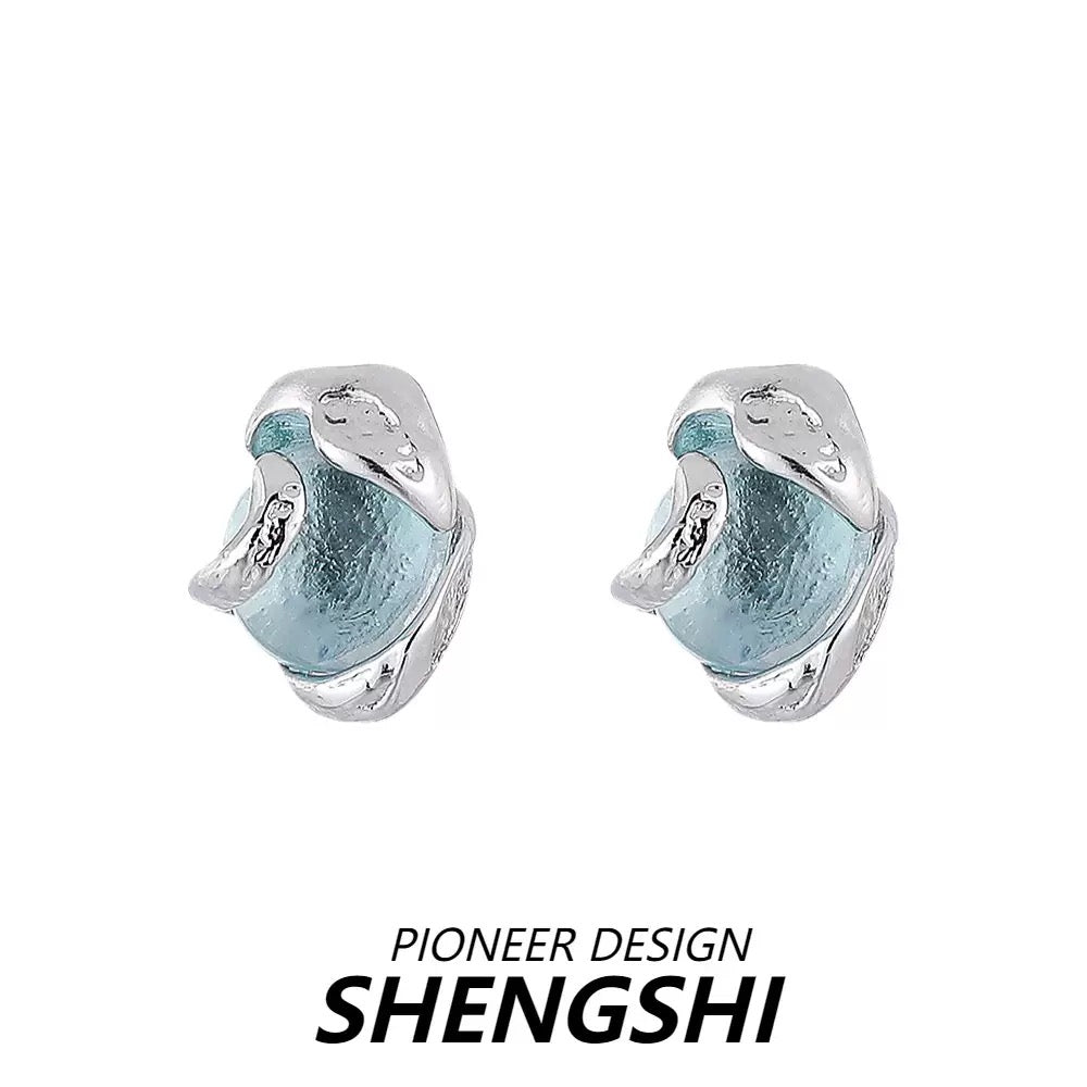 [F11]European and American snake-shaped earrings
