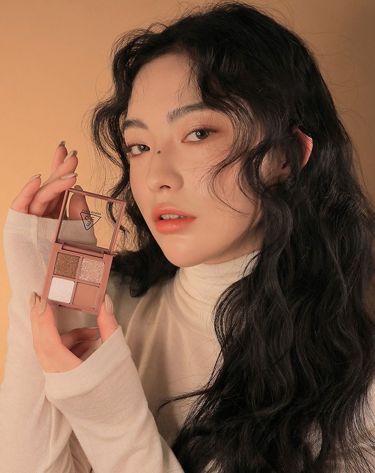[A29]3Ce 4-color Mini Multi Eye Color Palette Eyeshadow Palette #Casual Talk